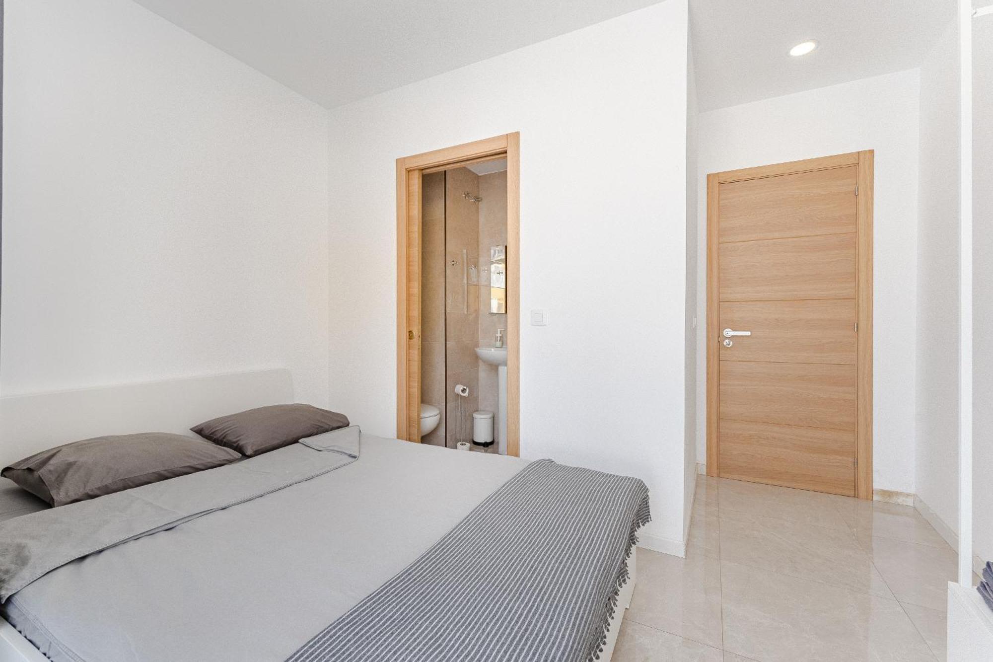Few Steps From The Beach Hostel In Los Cristianos 아로나 외부 사진