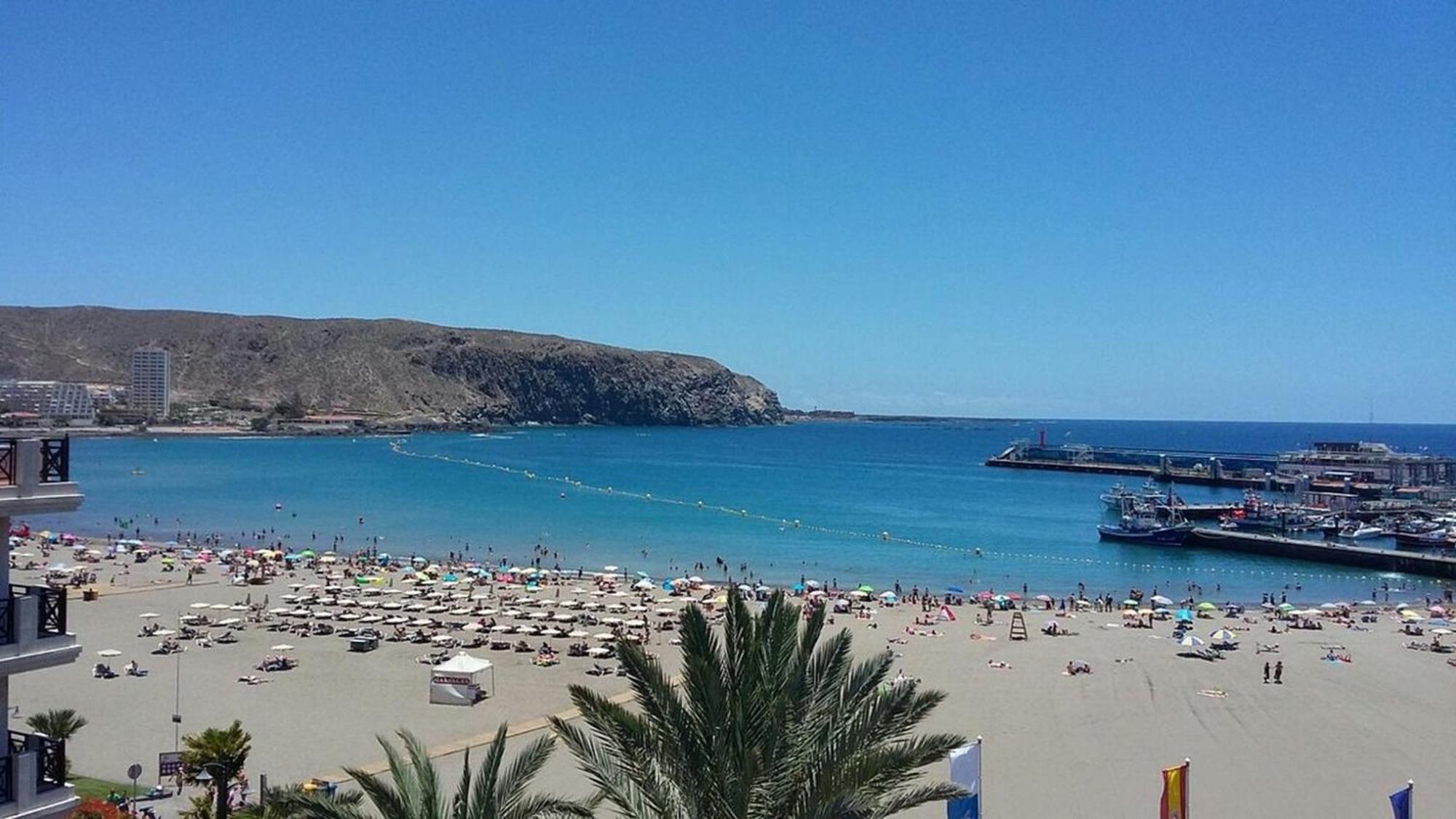 Few Steps From The Beach Hostel In Los Cristianos 아로나 외부 사진