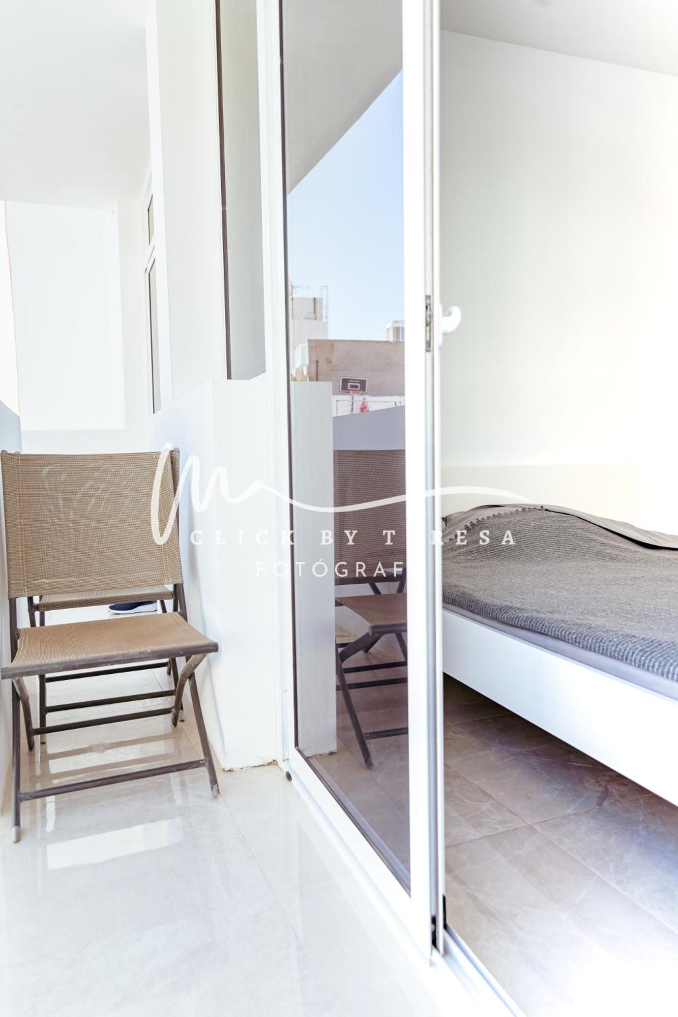 Few Steps From The Beach Hostel In Los Cristianos 아로나 외부 사진