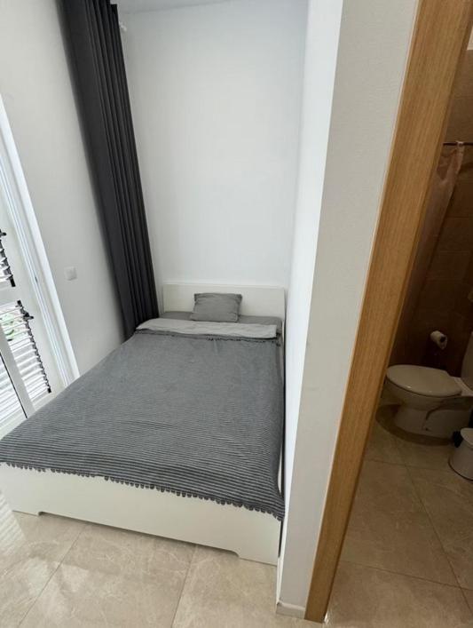 Few Steps From The Beach Hostel In Los Cristianos 아로나 외부 사진